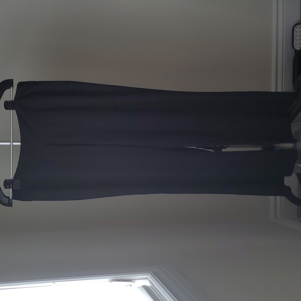 Ricki's black miracle wide leg pull on elastic waist pants in size 10